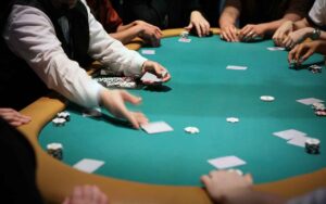 Cách Chơi Poker Tournament: Hướng Dẫn Chi Tiết Từ A Đến Z image-1731646230682